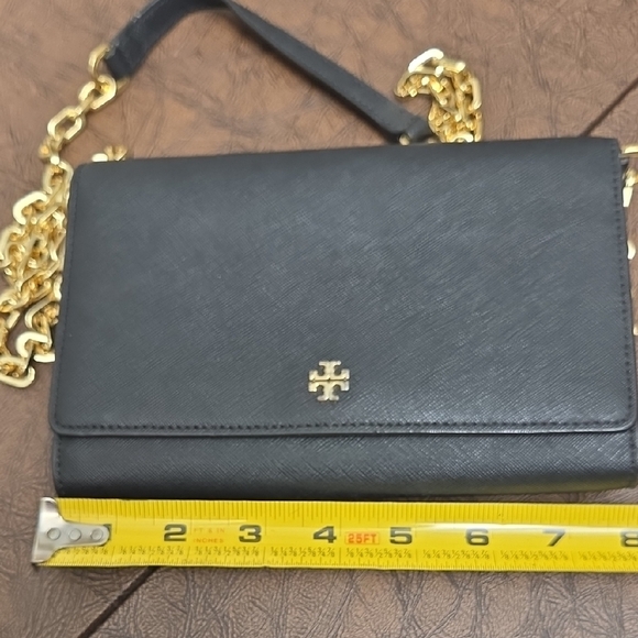 Tory Burch Black and Gold Crossbody Bag with Chain Details Card Slots!!! Chic. - Picture 10 of 14